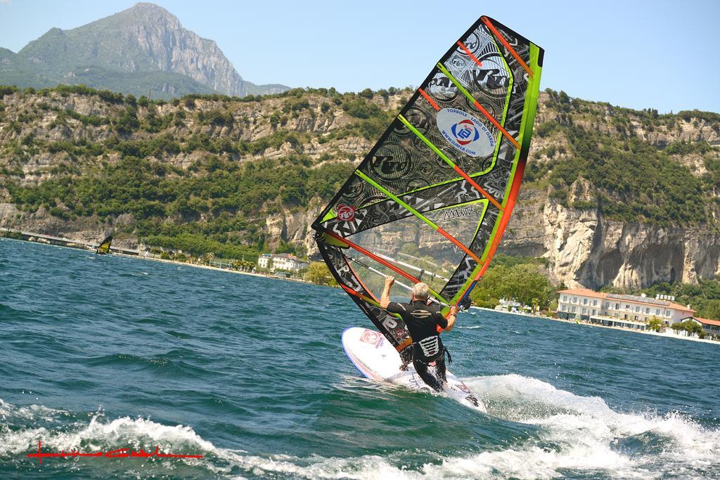 Hotel Lido Blu - Surf&Bike Torbole Sul Garda Exterior foto