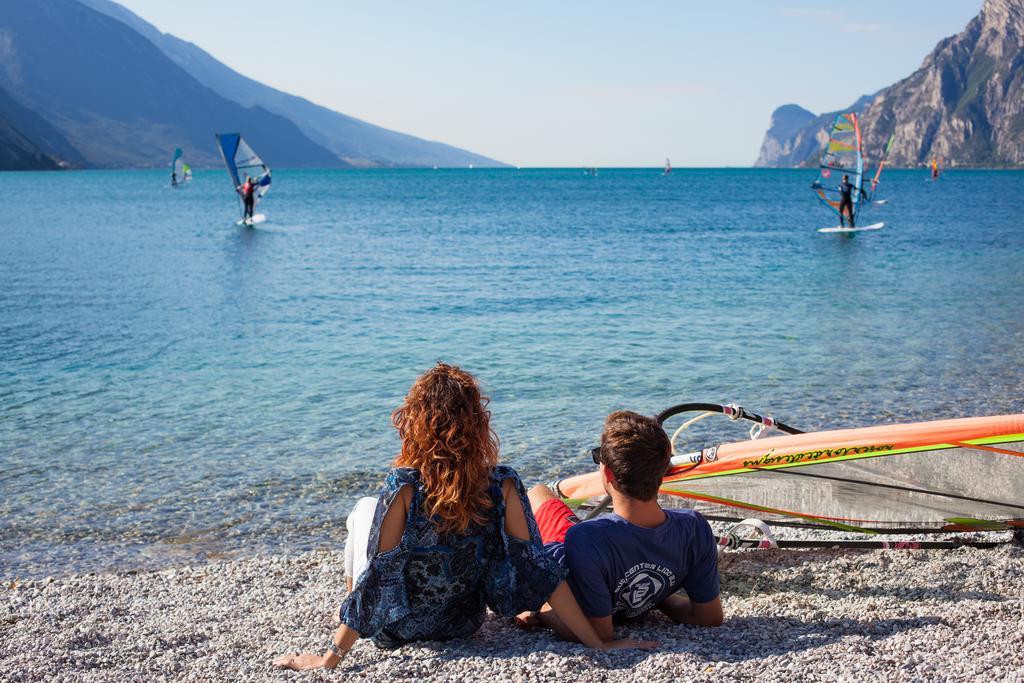 Hotel Lido Blu - Surf&Bike Torbole Sul Garda Exterior foto