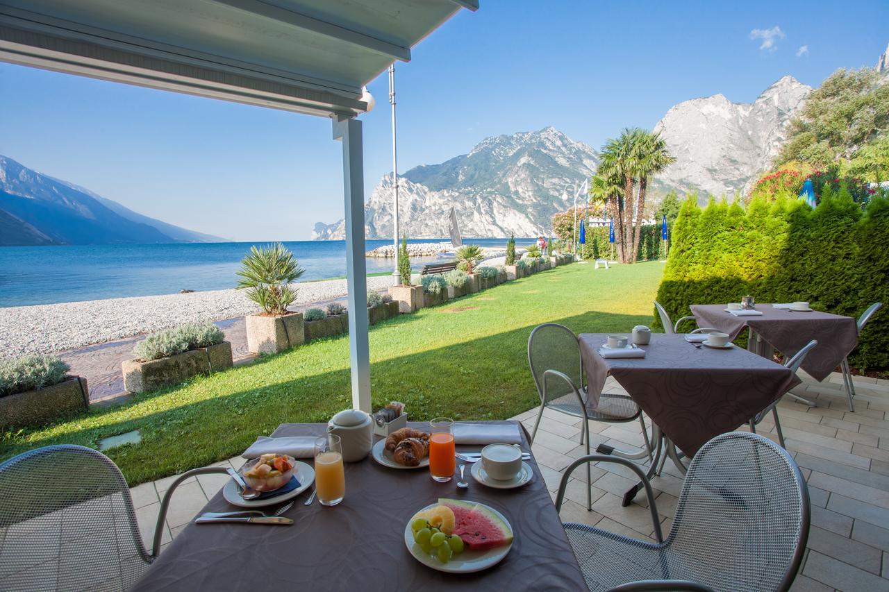 Hotel Lido Blu - Surf&Bike Torbole Sul Garda Exterior foto