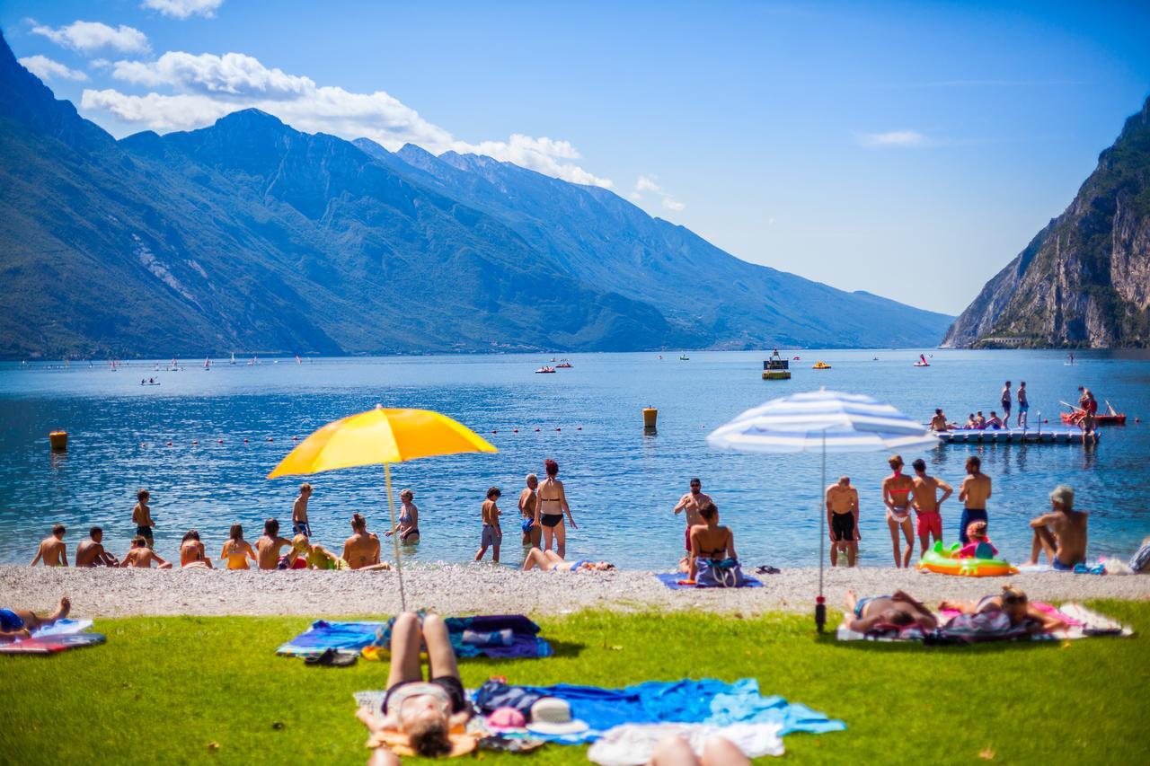 Hotel Lido Blu - Surf&Bike Torbole Sul Garda Exterior foto