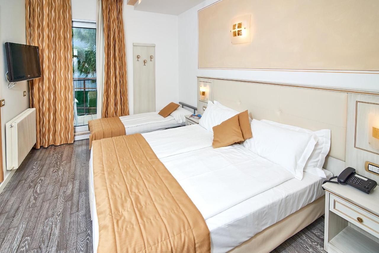 Hotel Lido Blu - Surf&Bike Torbole Sul Garda Exterior foto