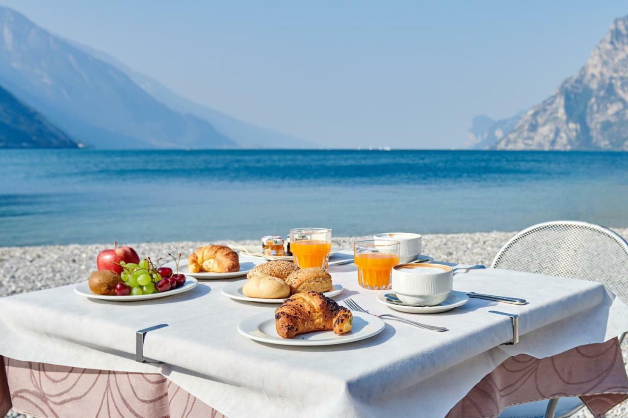 Hotel Lido Blu - Surf&Bike Torbole Sul Garda Exterior foto